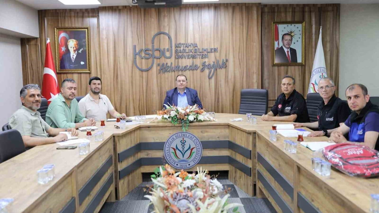KÜTAHYA’DA AFET RİSK YÖNETİMİ KOORDİNASYON BİRİMİ İLE İZLEME VE DEĞERLENDİRME KURULU...
