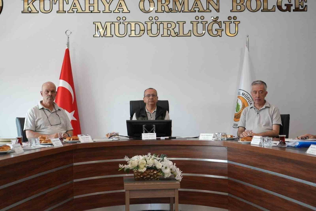 KÜTAHYA’DA OBM’DE 026 YILI FAALİYETLERİ DEĞERLENDİRİLDİ