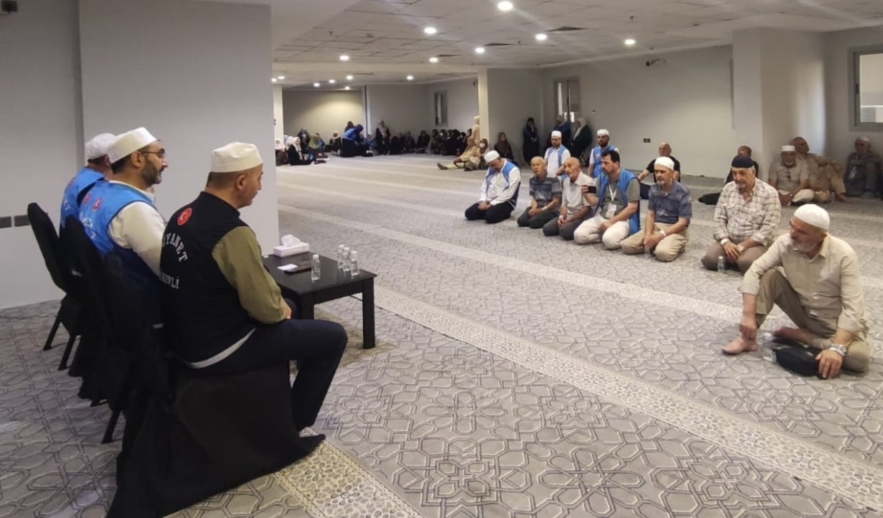 KUTSAL TOPRAKLARDA KÜTAHYALI ŞEHİT AHMET TARIM İÇİN MEVLİT PROGRAMI DÜZENLENDİ