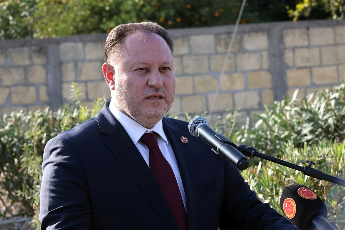 Kuzey Kıbrıs Türk Cumhuriyeti (KKTC) Cumhuriyet Meclisi Başkanı Ziya Öztürkler, Ozanköy...