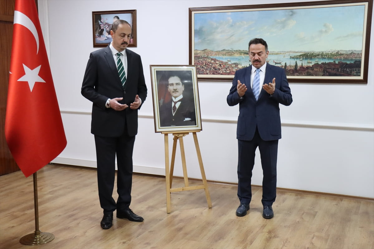 Kuzey Makedonya'nın başkenti Üsküp'te 18 Mart Şehitleri Anma Günü ve Çanakkale Deniz Zaferi'nin...