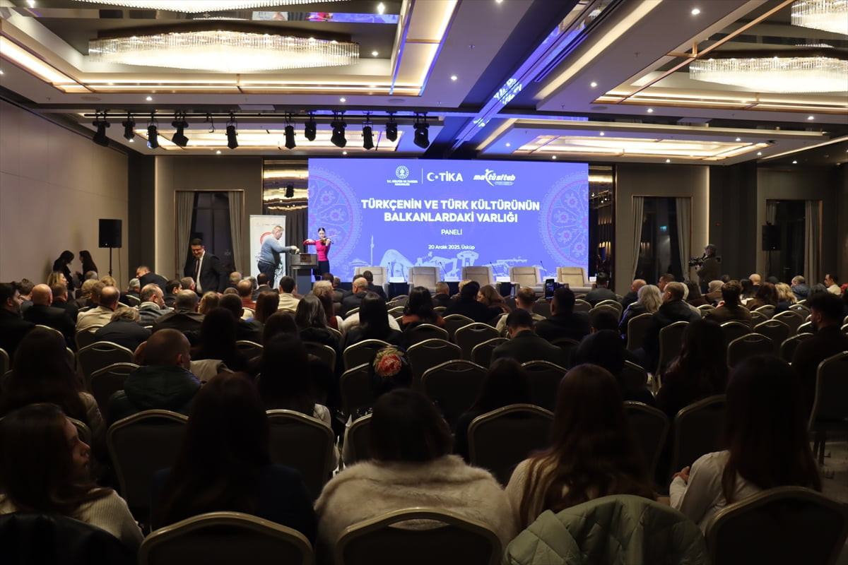 Kuzey Makedonya'nın başkenti Üsküp'te, 21 Aralık Türkçe Eğitim Günü etkinlikleri kapsamında...