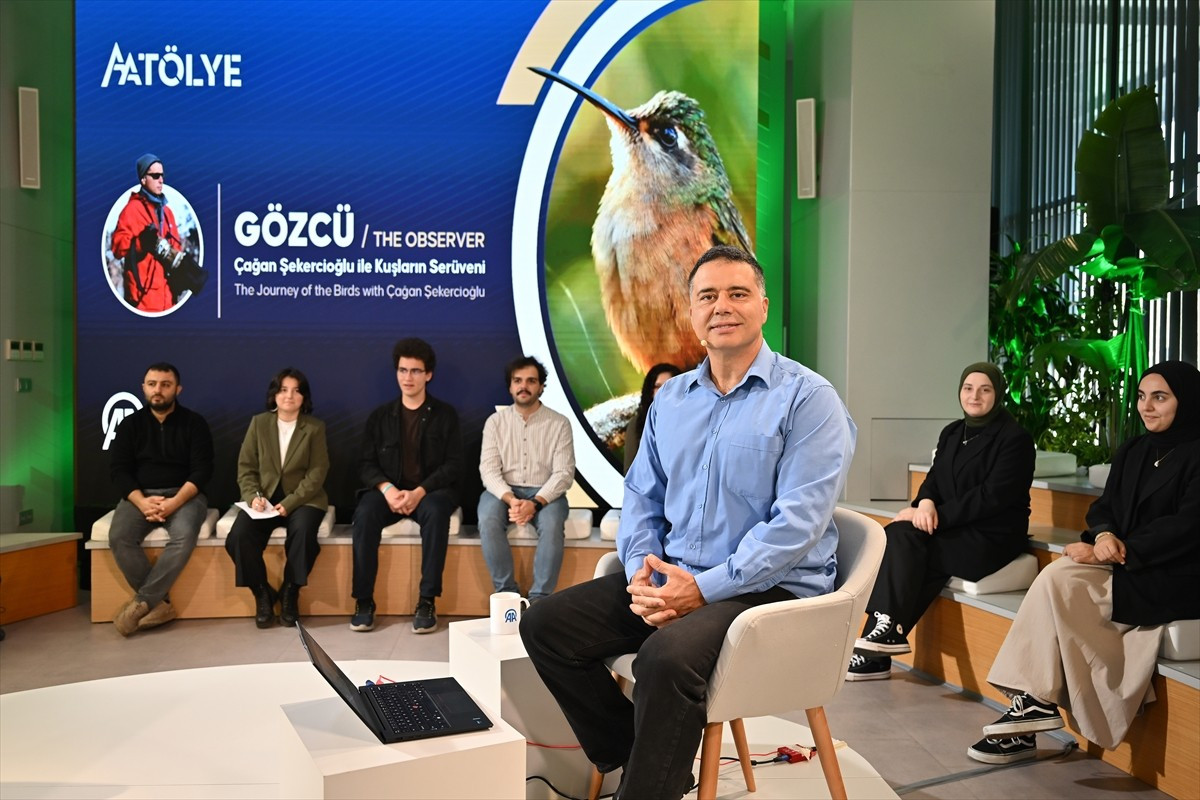 KuzeyDoğa Derneği kurucusu, ekolog ve kuş gözlemcisi Prof. Dr. Çağan Şekercioğlu, Anadolu Ajansı...