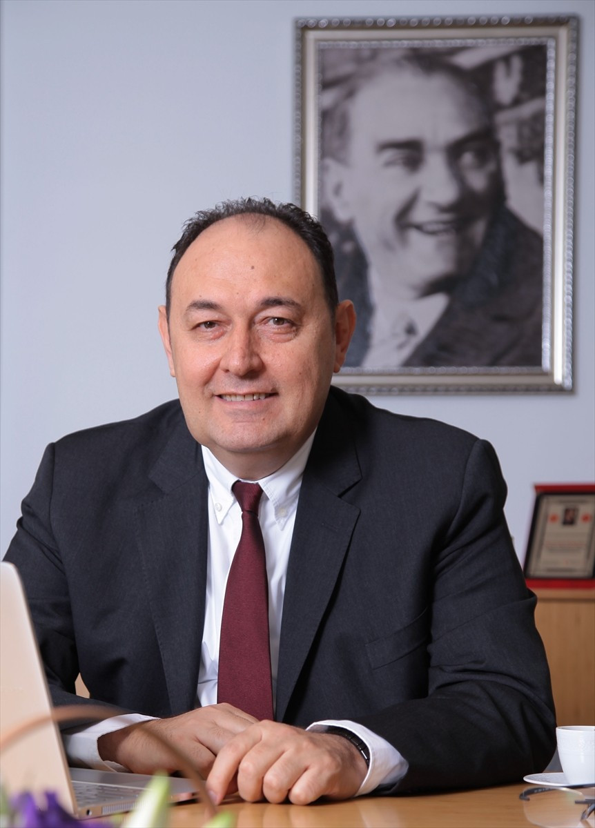 Lastik Sanayicileri ve İthalatçıları Derneği (LASİD) Genel Sekreteri Erdal Kurt, açıklamalarda...