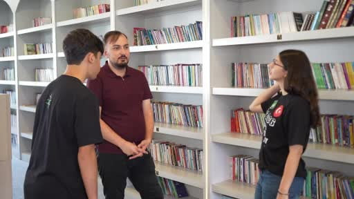 LGS'de 500 tam puan alan 3 öğrenci aynı okuldan çıktı