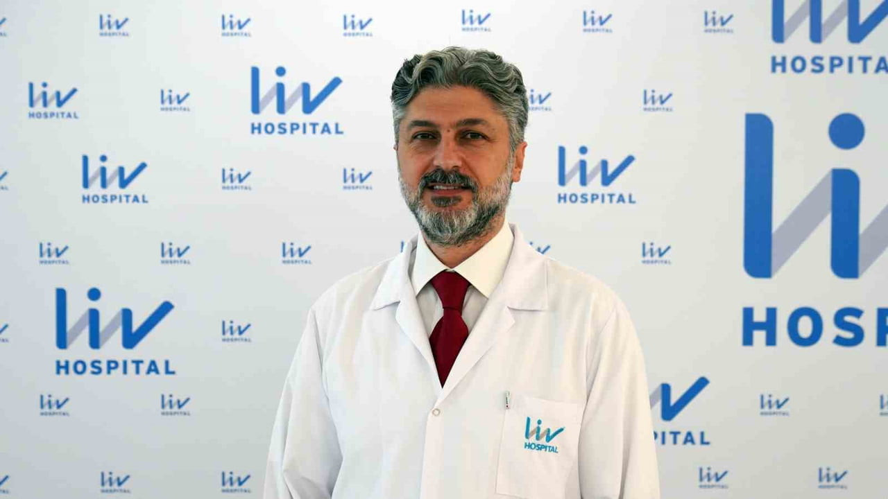 LİV HOSPİTAL ULUS GASTROENTEROLOJİ UZMANI PROF. DR. İRFAN KORUK