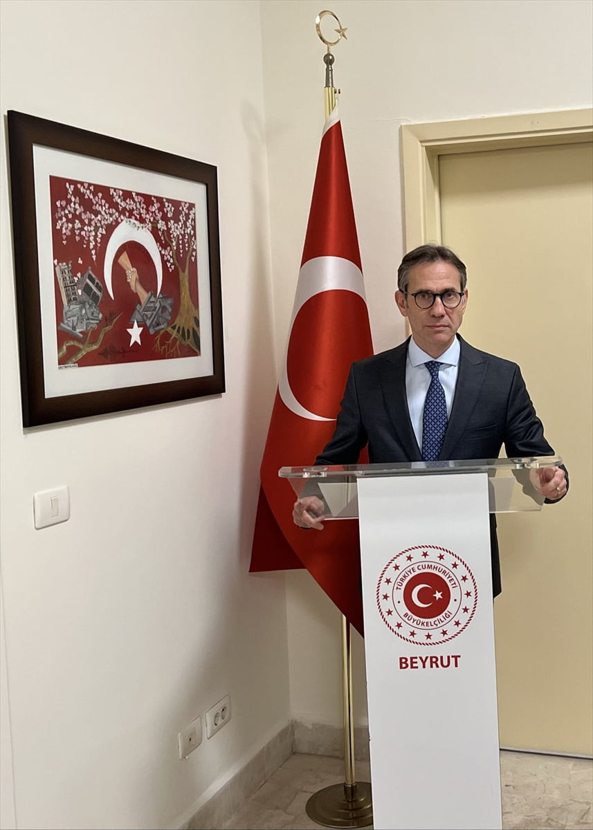 Lübnan'ın başkenti Beyrut'ta, 18 Mart Şehitleri Anma Günü ve Çanakkale Zaferi'nin 111. yıl dönümü...