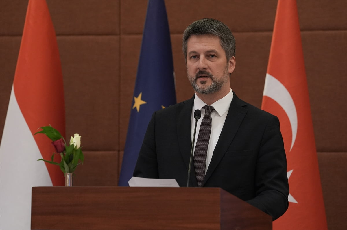 Macaristan'ın Ankara Büyükelçisi Viktor Matis'in ev sahipliğinde Ankara'da 12. geleneksel iftar...