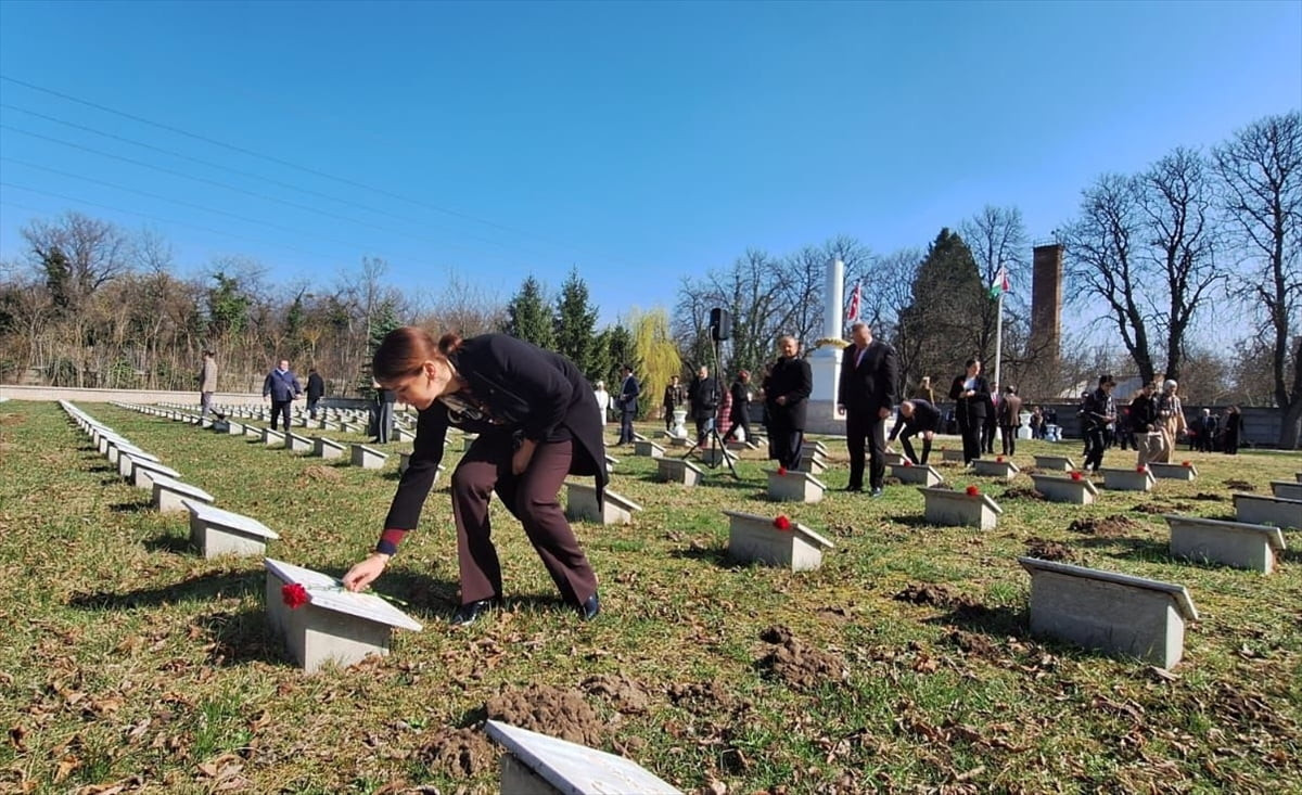 Macaristan'ın başkenti Budapeşte'de, 18 Mart Şehitleri Anma Günü ve Çanakkale Deniz Zaferi'nin...