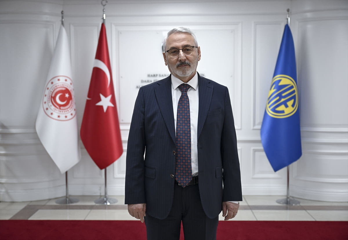 Makine ve Kimya Endüstrisi (MKE) Anonim Şirketi Genel Müdürü İlhami Keleş, hava tehditlerine karşı...