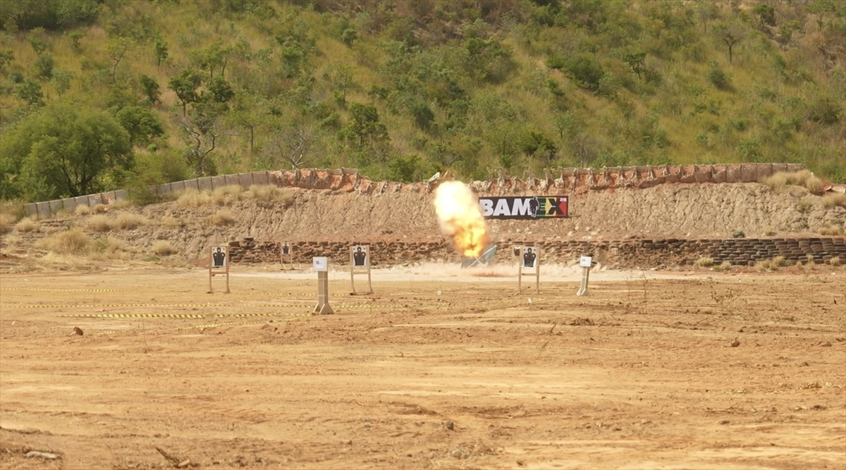 Mali'nin başkenti Bamako'da bu yıl ilk kez yalnızca Türk firmalarının katılımıyla gerçekleştirilen...