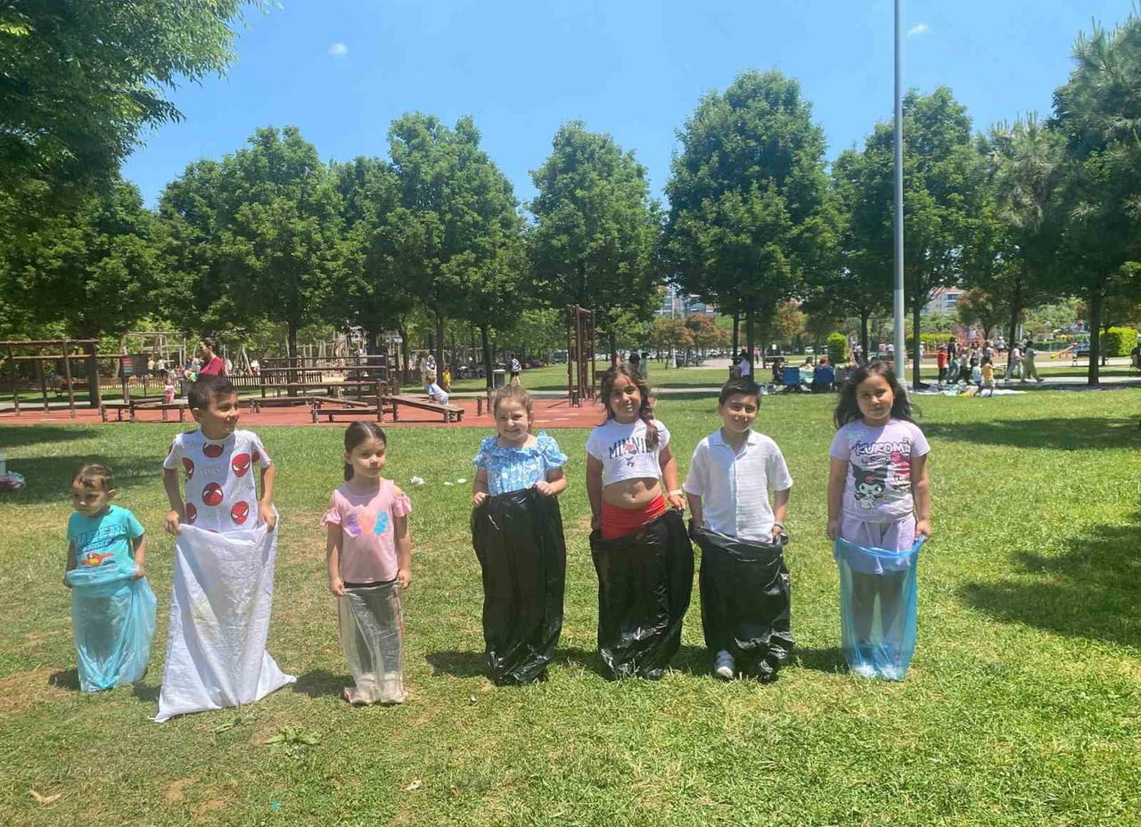 MALTEPE BELEDİYESİ’NE BAĞLI FINDIKLI MAHALLESİ EĞİTİM EVİ’NDE EĞİTİM GÖREN ÖĞRENCİLER, EĞİTİM...
