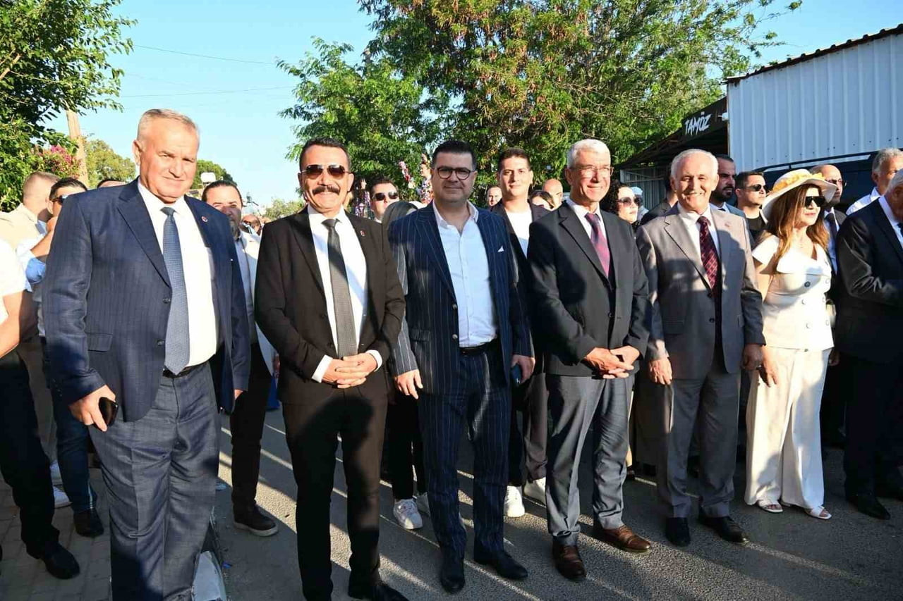 MANİSA BÜYÜKŞEHİR BELEDİYESİ HEYETİ, KUZEY KIBRIS TÜRK CUMHURİYETİ’NDE DÜZENLENEN 48. GÜZELYURT...