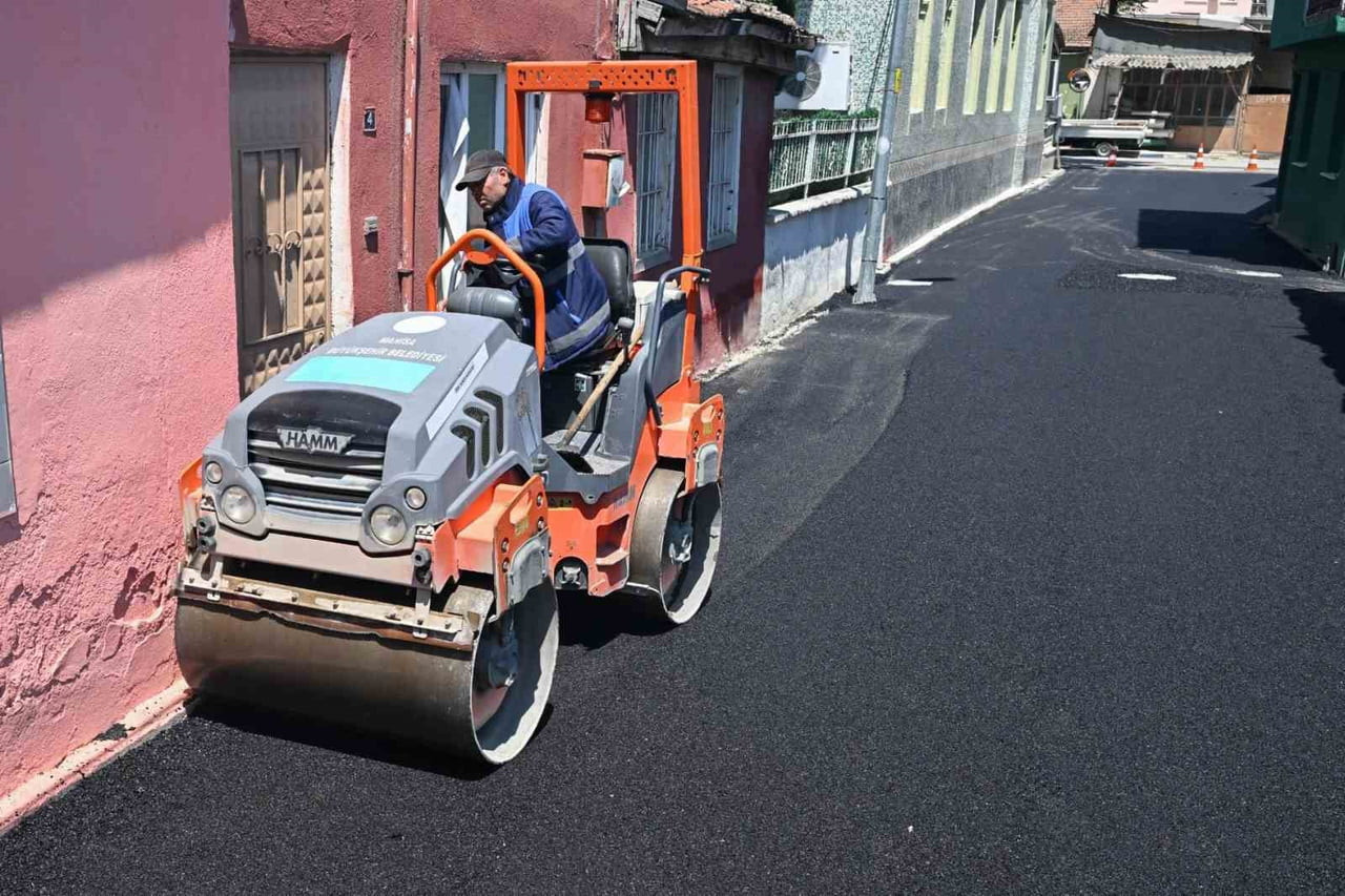 MANİSA BÜYÜKŞEHİR BELEDİYESİ, MANİSA’NIN EN BÜYÜK MAHALLELERİNDEN BİR TANESİ OLAN MURADİYE...