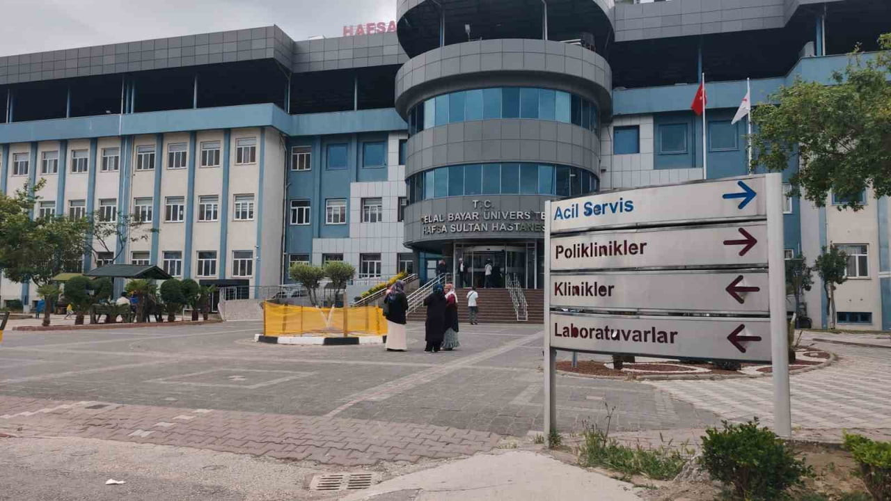 MANİSA CELAL BAYAR ÜNİVERSİTESİ (MCBÜ) HAFSA SULTAN HASTANESİ DİYETİSYEN HALE ASLANTAŞ, KURBAN...