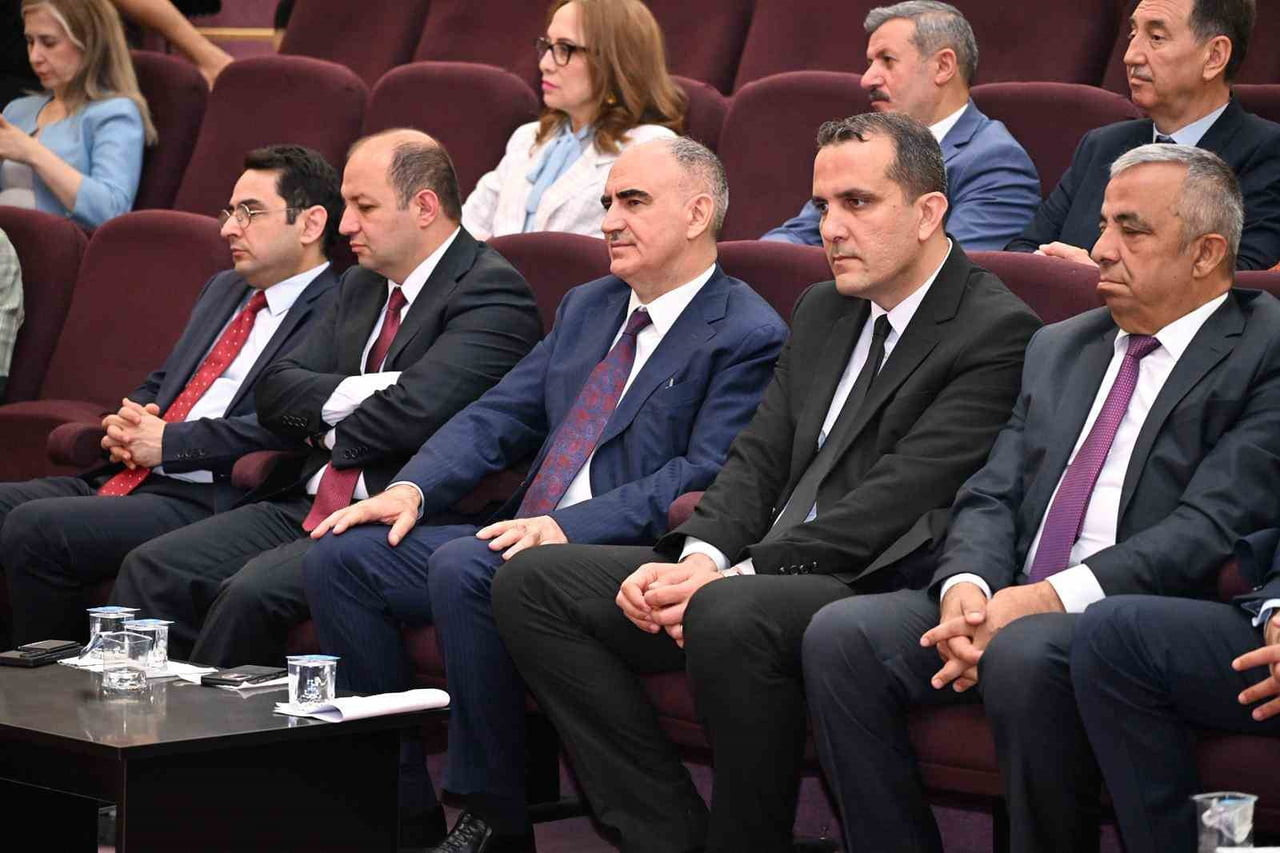 MANİSA CELAL BAYAR ÜNİVERSİTESİ SÜLEYMAN DEMİREL KÜLTÜR MERKEZİ’NDE GERÇEKLEŞTİRİLEN "MADDE...