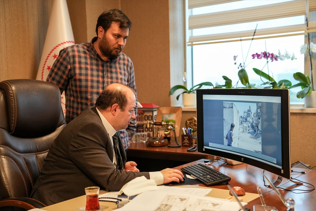 Manisa İl Sağlık Müdürü Mehmet Fatih Zeren, Anadolu Ajansının (AA) gözünden 2025'e damga vuran...