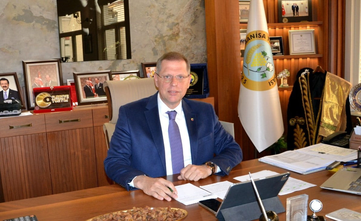 MANİSA TİCARET BORSASI YÖNETİM KURULU BAŞKANI SADIK ÖZKASAP, MANİSA’NIN DÜNYA ÇEKİRDEKSİZ KURU...