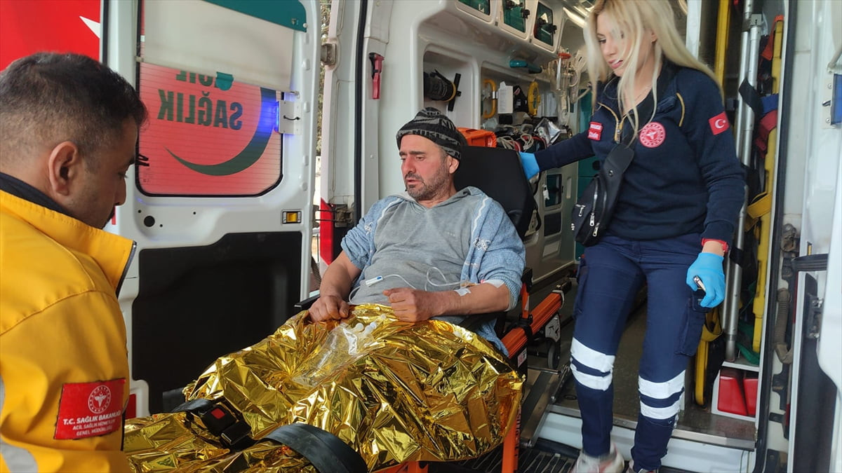 Manisa'nın Salihli ilçesinde 21 Mart'ta dağlık alanda kaybolan amatör dağcı Umut Tanrıkulu (53)...