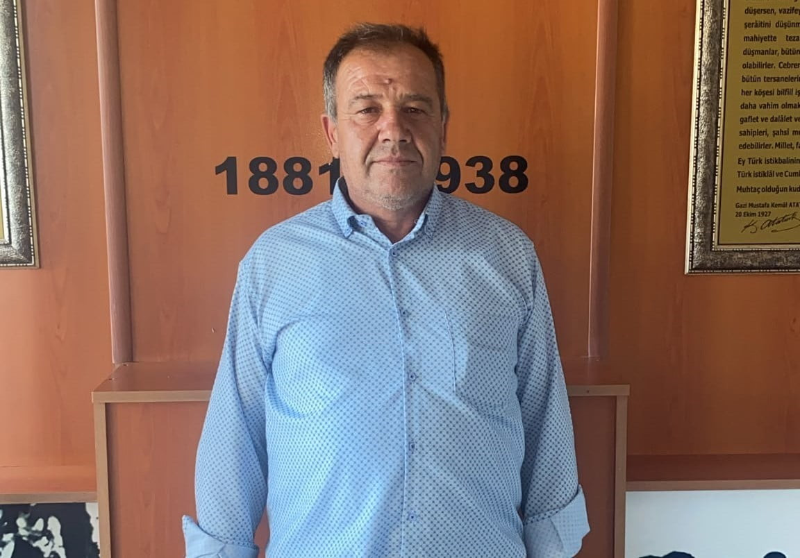 MANİSA'NIN SARIGÖL İLÇESİNE BAĞLI DİNDARLI MAHALLESİ'NDE GERÇEKLEŞTİRİLEN MUHTARLIK SEÇİMİNDE 542...