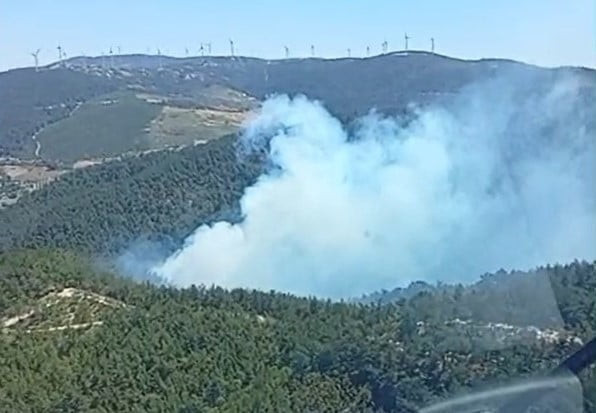 MANİSA'NIN SOMA İLÇESİNE BAĞLI TABANLAR MAHALLESİ YAKINLARINDAKİ ORMANLIK ALANDA ÇIKAN YANGIN...