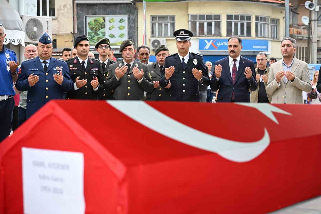 MANİSA’NIN DEMİRCİ İLÇESİNDE EVİNDE CANSIZ BEDENİ BULUNAN KIBRIS GAZİSİ VE TÜRKİYE MUHARİP GAZİLER...
