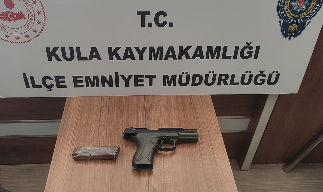 MANİSA’NIN KULA İLÇESİNDE İLÇE EMNİYET MÜDÜRLÜĞÜ EKİPLERİNCE SUÇ VE SUÇLULARLA MÜCADELE KAPSAMINDA...