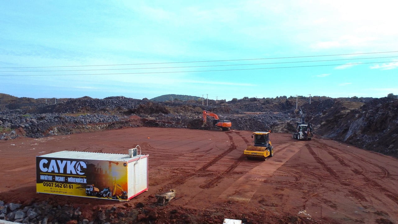 MANİSA’NIN KULA İLÇESİNDE YAPIMI SÜREN KULA DERİ İHTİSAS VE KARMA ORGANİZE SANAYİ BÖLGESİ’NDE...