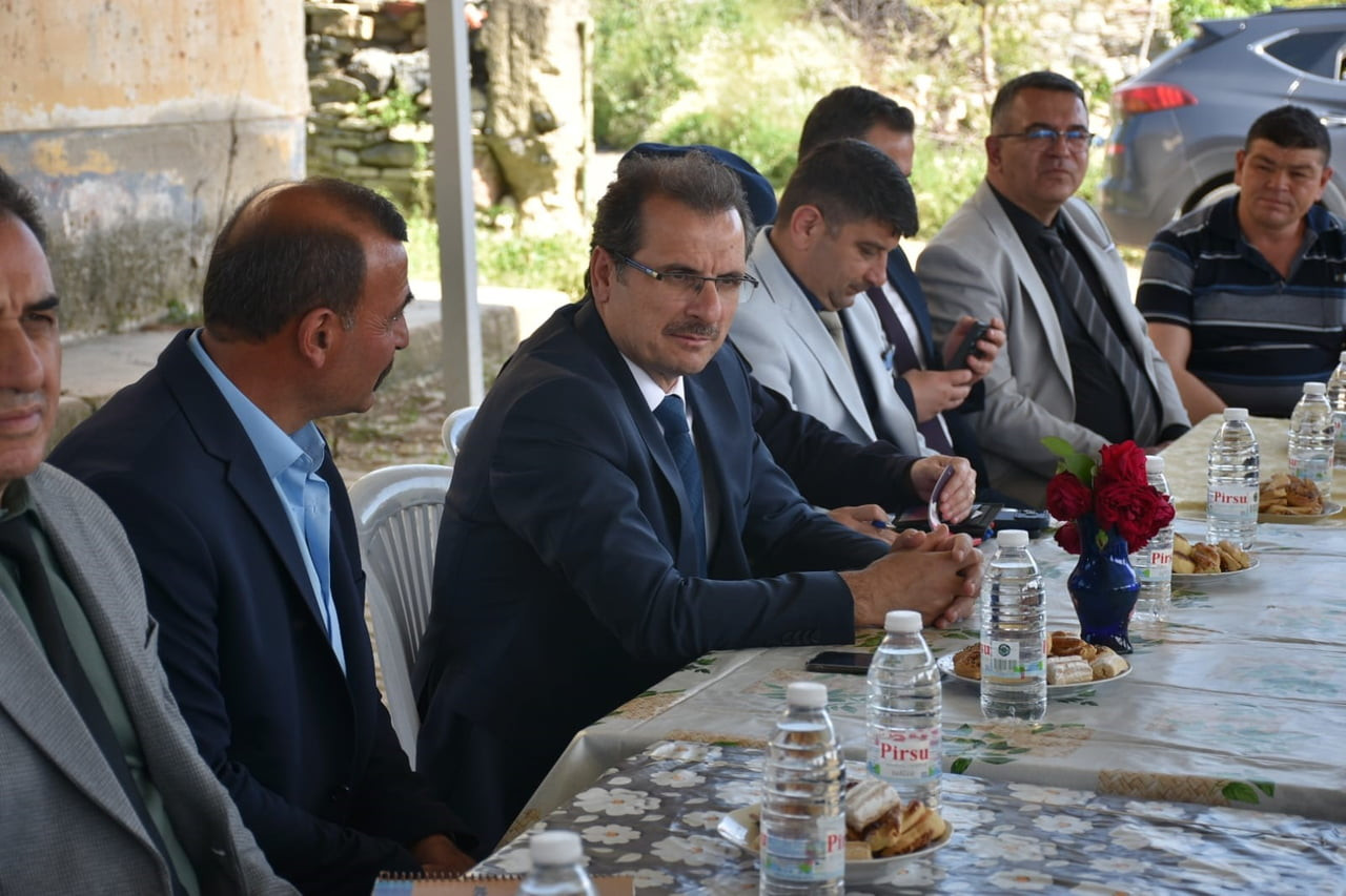 MANİSA’NIN SALİHLİ İLÇE KAYMAKAMI ALİ GÜLDOĞAN, İLÇEDE MAHALLE ZİYARETLERİNİ SÜRDÜRÜYOR. BU...