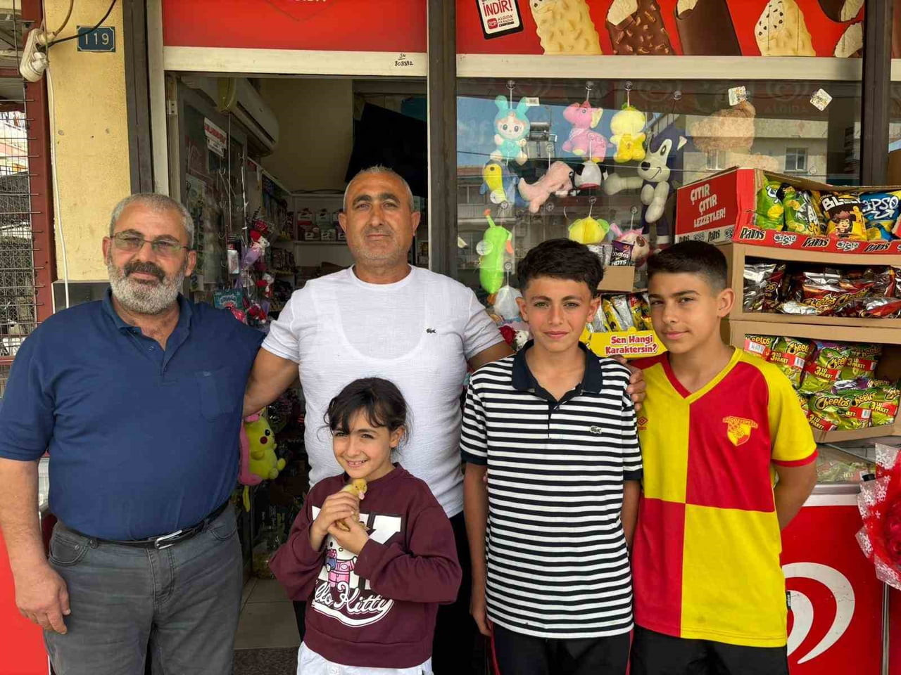MANİSA’NIN TURGUTLU İLÇESİNDE YAŞAYAN 13 YAŞINDAKİ YUSUF ESKİN’İN ÖRNEK DAVRANIŞI HEM AİLESİNİ HEM...