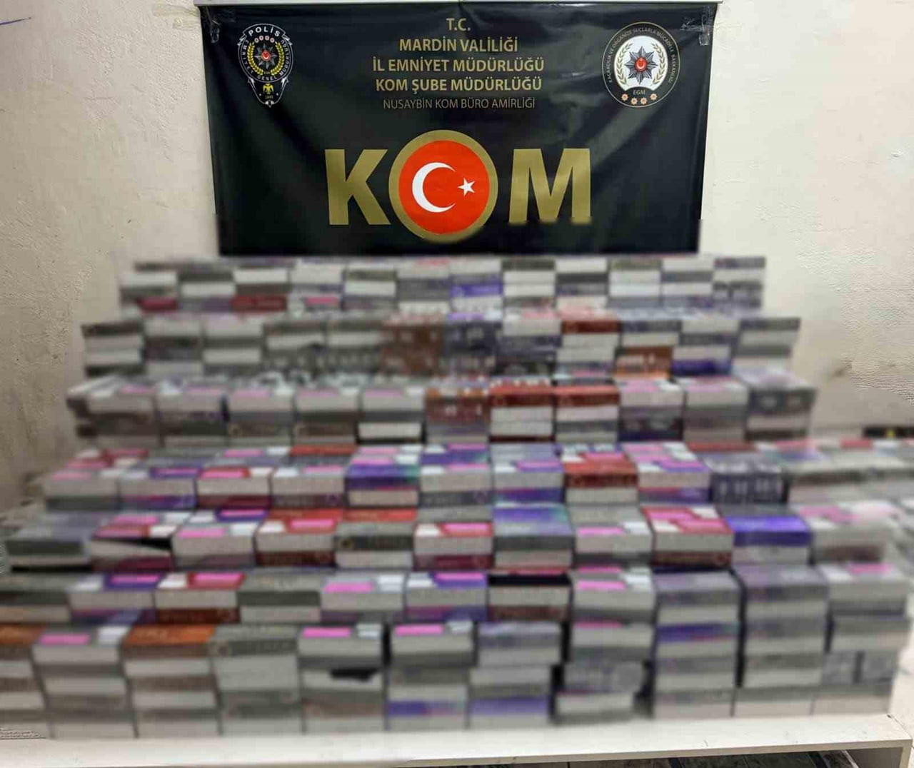 MARDİN'DE 12 BİN 780 PAKET ELEKTRONİK SİGARA KİTİ ELE GEÇİRİLDİ