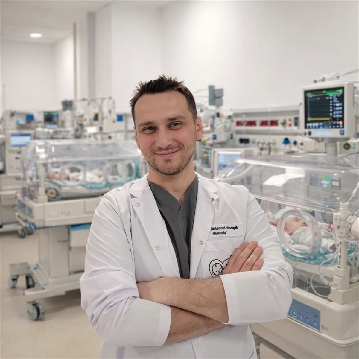 Mardin'de anne karnındayken bağırsak perforasyonu (delinmesi) geliştiği tespit edilen bebek...