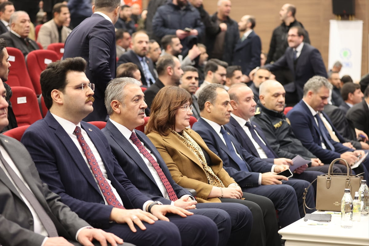 Mardin'de Yüzyılın Konut Projesi kapsamında inşa edilecek 5 bin 357 konutun hak sahibi, çekilen...