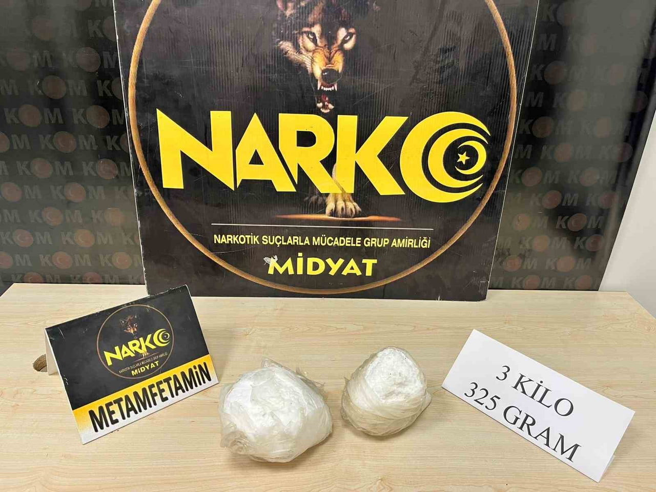 MARDİN’İN MİDYAT İLÇESİNDE, UYUŞTURUCU MADDE TİCARETİNE YÖNELİK YÜRÜTÜLEN ÇALIŞMALAR KAPSAMINDA...