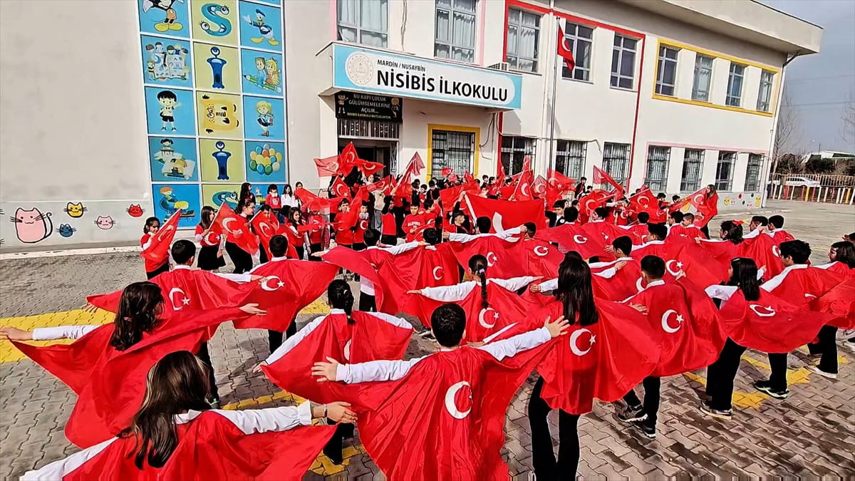 Mardin’in Nusaybin ilçesindeki Nisibis İlkokulu’nda, 2025-2026 eğitim öğretim yılının ikinci...