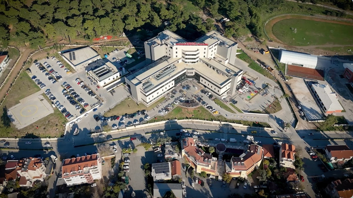 Marmaris Devlet Hastanesi, sunduğu sağlık hizmetlerinin kalitesini artırmak ve bölgedeki sevk...