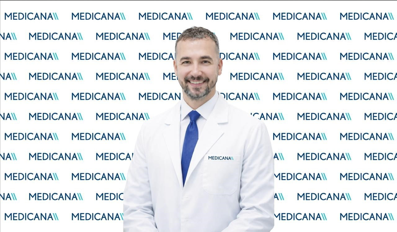 MEDİCANA BURSA HASTANESİ ORTOPEDİ VE TRAVMATOLOJİ UZMANI OP. DR. UĞURCAN SÜNER, YAŞLANAN NÜFUSLA...
