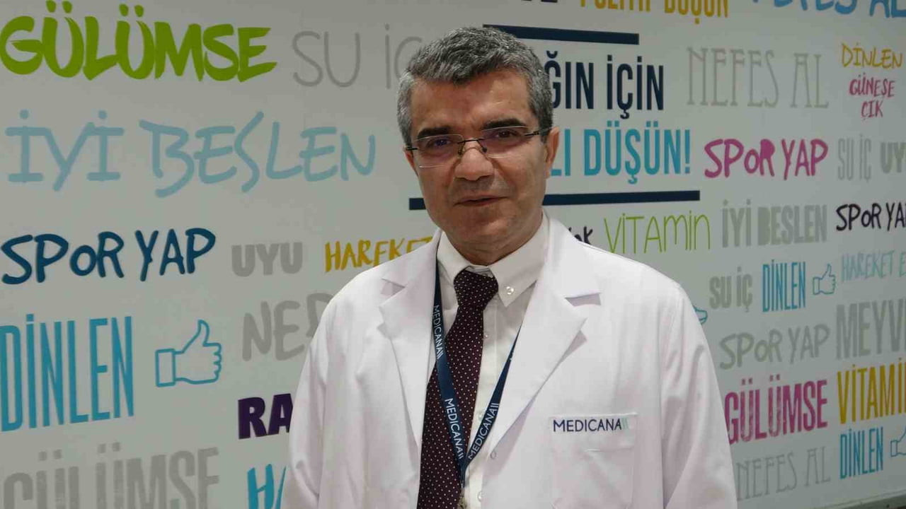 MEDİCANA KONYA HASTANESİ MEDİKAL ONKOLOJİ UZMANI PROF. DR. HACI İBRAHİM PETEKKAYA, "GEÇ KALMADAN...