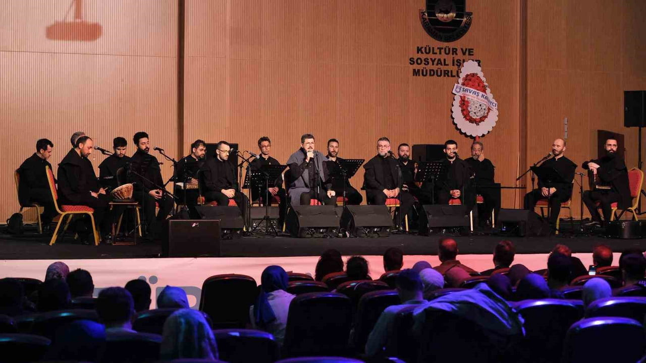 MEHMET FATİH ÇITLAK VE İSTANBUL MEYDAN MEŞKLERİ TOPLULUĞU TARAFINDAN TASAVVUF MUSİKİSİ ESERLERİ...