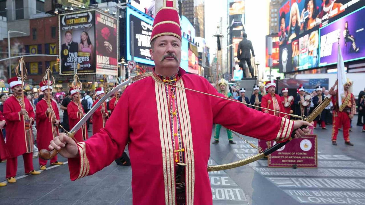 Mehter Takımı New York'ta Coşkuyla Konser Verdi