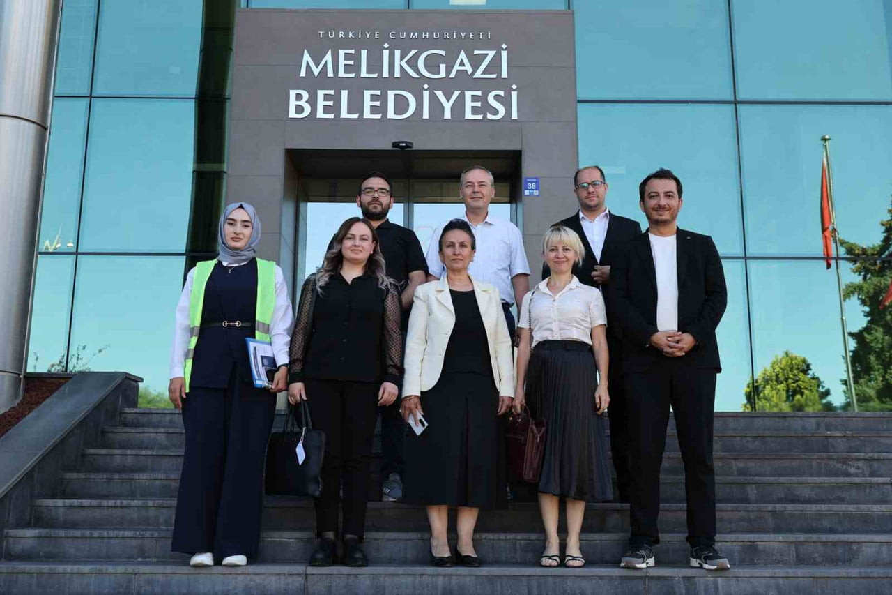 MELİKGAZİ BELEDİYESİ, HİZMET KALİTESİNİ ARTIRMAK, KURUMSAL SÜREÇLERİNİ GÜÇLENDİRMEK VE VATANDAŞ...