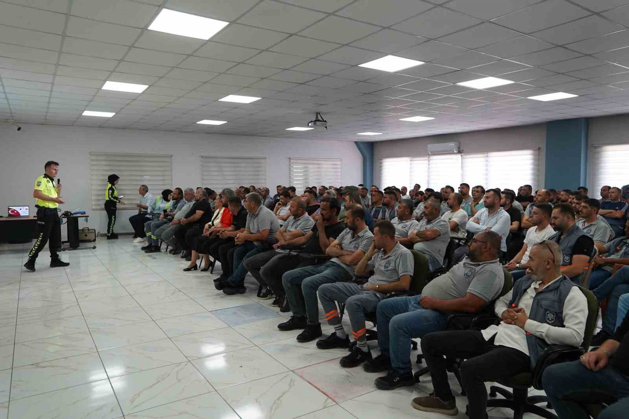 MELİKGAZİ BELEDİYESİ; TEMİZLİK İŞLERİ MÜDÜRLÜĞÜNDE GÖREVLİ AĞIR VASITA ŞOFÖRÜ VE İŞ MAKİNASI...