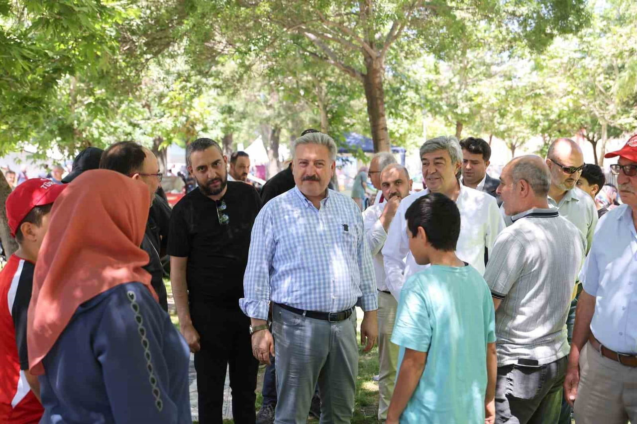 MELİKGAZİ BELEDİYESİ’NİN GELENEKSELLEŞEN ETKİNLİĞİ 648. MİMAR SİNAN’I ANMA VE EVLİYALAR GÜNÜ PİLAV...