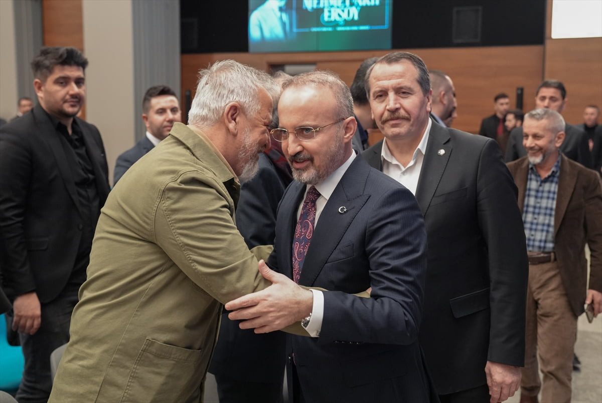 Memur-Sen ve Genç Memur-Sen tarafından hazırlanan "Vefa, Hakikat Hürriyet Mehmet Akif Ersoy"...