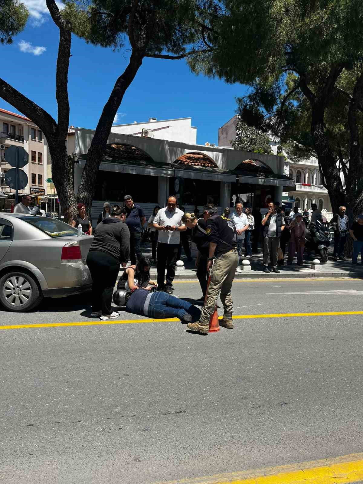 MENTEŞE’DE ÜÇ TEKERLEKLİ MOTOSİKLETİN OTOMOBİLE ARKADAN ÇARPMASI SONUCU MEYDANA GELEN KAZADA...
