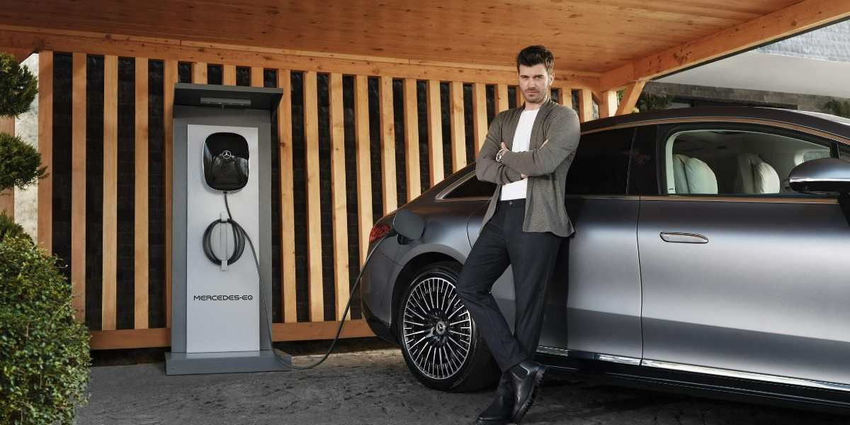 Mercedes yeni yüzü Kıvanç Tatlıtuğ oldu