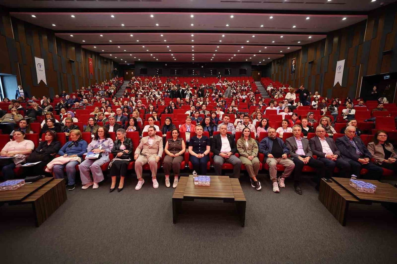 MERKEZEFENDİ BELEDİYESİ TARAFINDAN, DİJİTAL DÖNÜŞÜME UYUM SAĞLAMAK VE VATANDAŞLARIN YAPAY ZEKA...