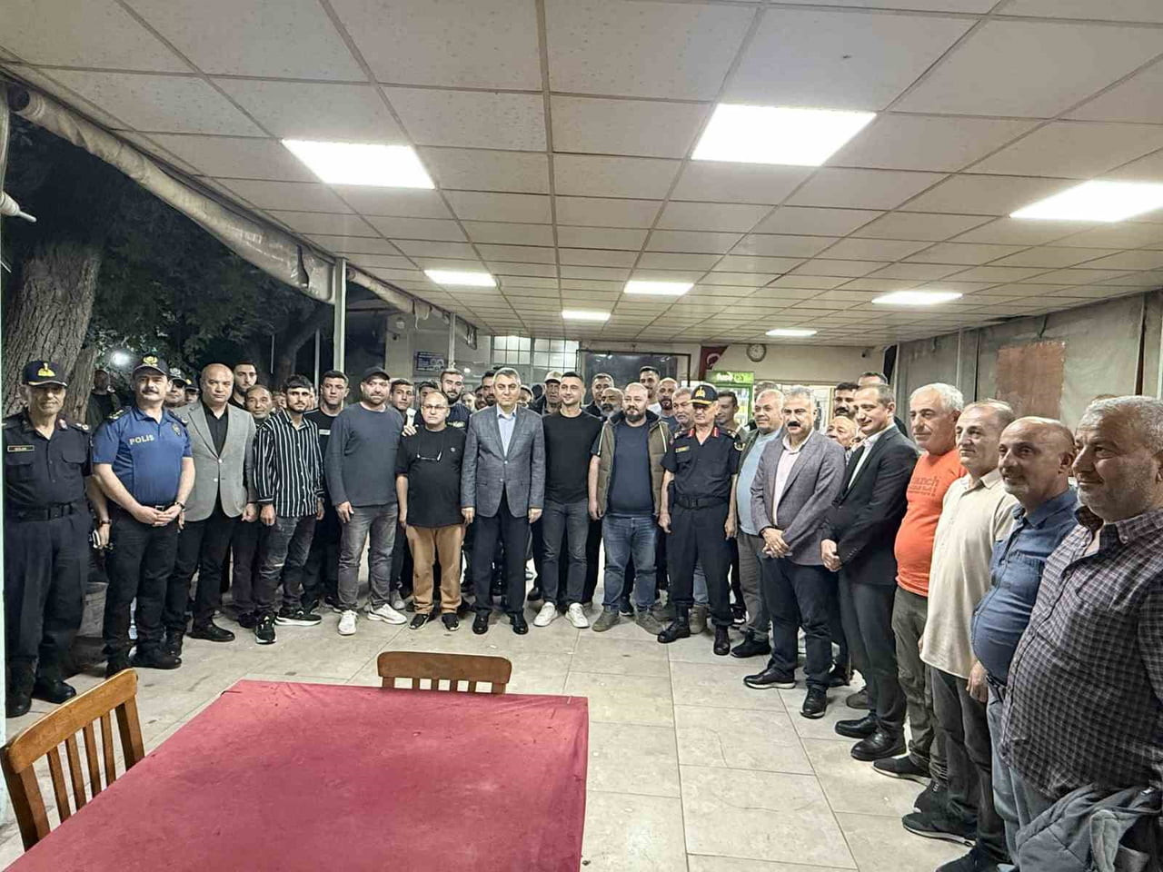 MERSİN VALŞ ATİLLA TOROS TARSUS’TA VATANDAŞLARLA BULUŞTU