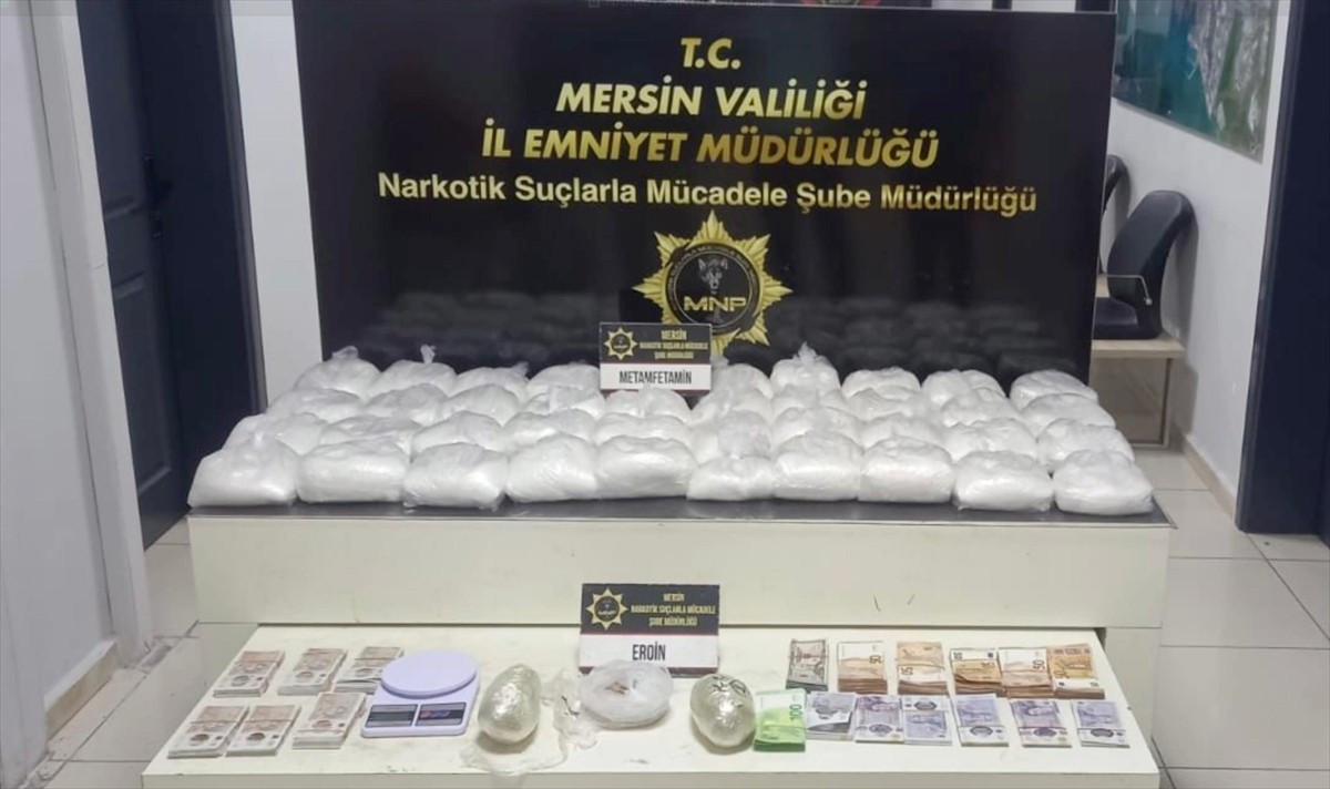 Mersin'de 38 kilo 590 gram sentetik uyuşturucu ve 1 kilo 244 gram eroin ele geçirildi, 1 zanlı...