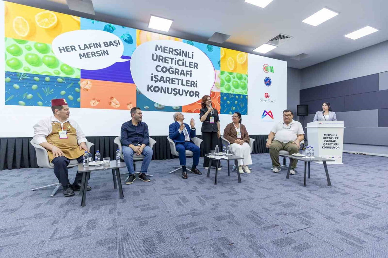 MERSİN'DE DÜZENLENEN 'MERSİNLİ ÜRETİCİLER COĞRAFİ İŞARETLERİ KONUŞUYOR' PROGRAMININ ARDINDAN...